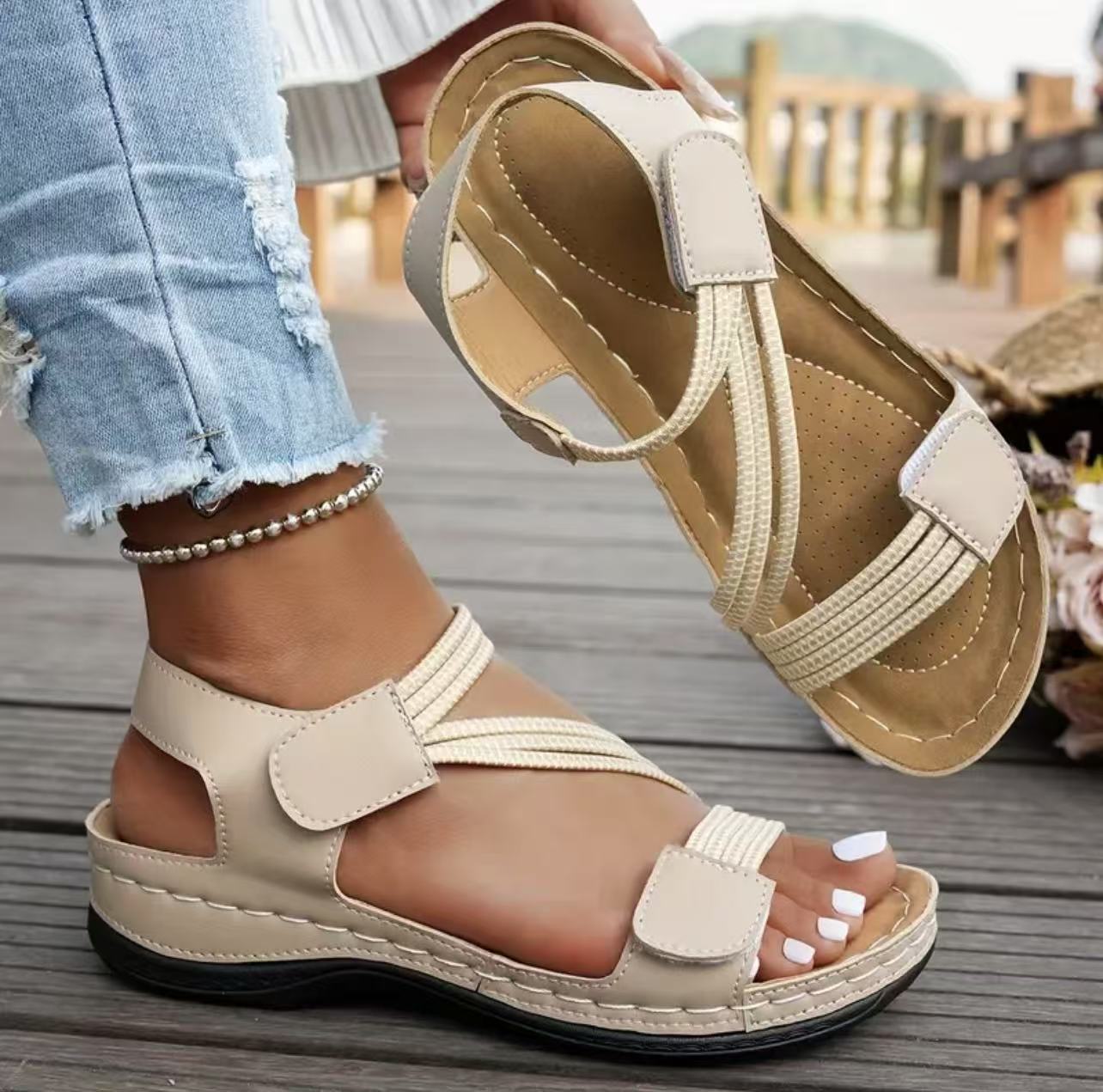 Women's Lightweight Sports Sandals Comfortable Plus Size