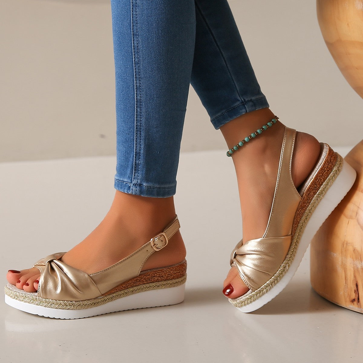 Plus Size Women's Flat Wedge Peep Toe Casual Sandals